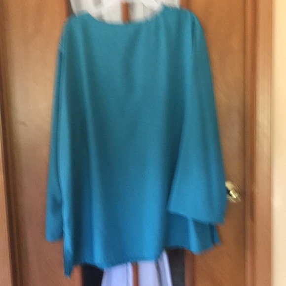 Long sleeve with silver dots around neck  V neck polyester - Picture 3 of 3